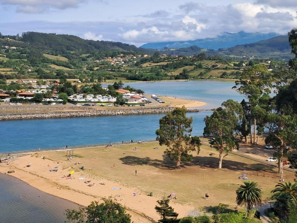 וילאביצ'יוסה La Villa De Maria I Playa Beach El Puntal Asturias מראה חיצוני תמונה