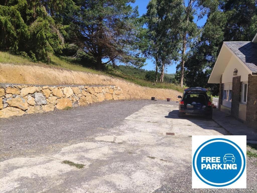 וילאביצ'יוסה La Villa De Maria I Playa Beach El Puntal Asturias מראה חיצוני תמונה