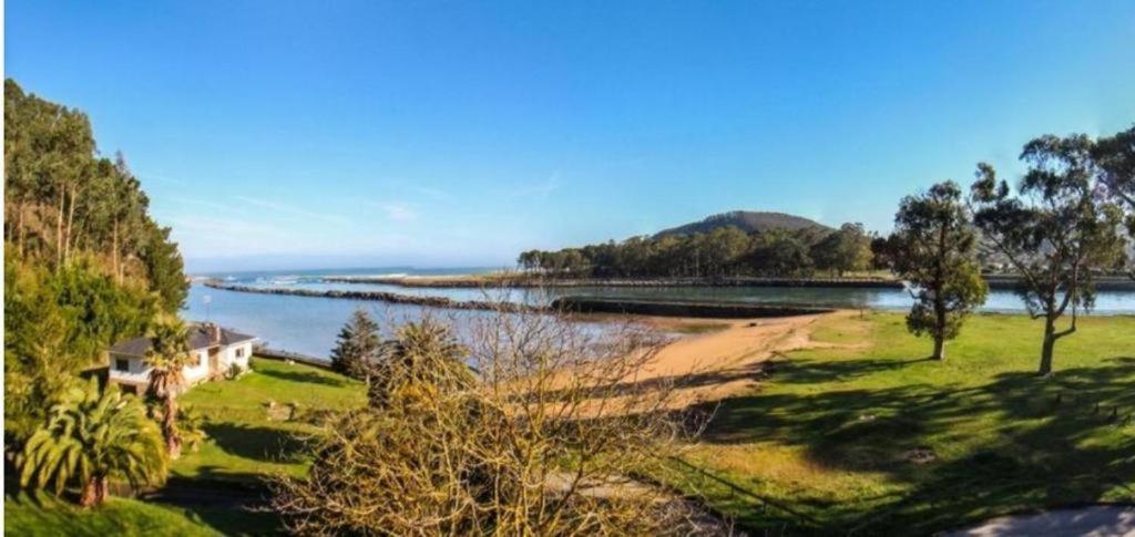 וילאביצ'יוסה La Villa De Maria I Playa Beach El Puntal Asturias מראה חיצוני תמונה